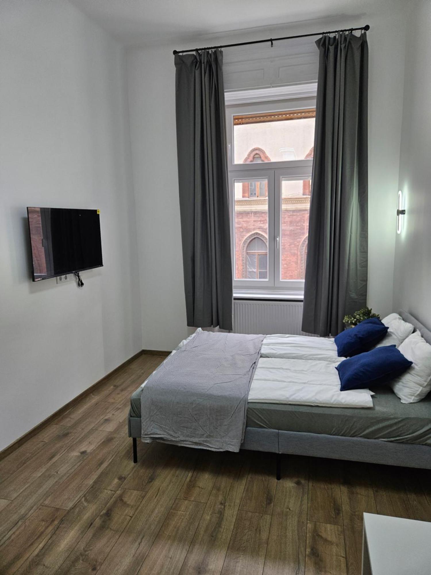 Whale Urban Apartments Будапеща Екстериор снимка
